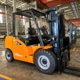 Xe nâng dầu 8 tấn KOMATSU FH80-2 (Sao chép)